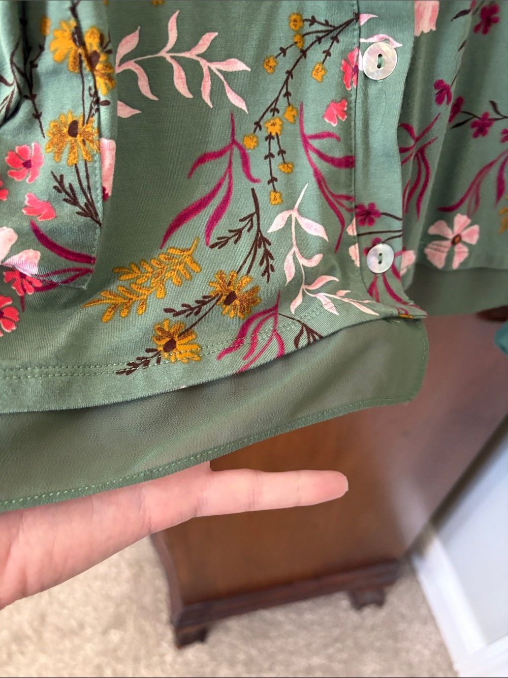 LOGO Floral Button-Front Green Cardigan w Chiffon Shark Bite Hem BOHO Summer - Picture 6 of 9